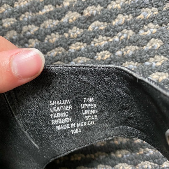 Steve Madden black heeled boot with open toe. Size 7.5 - Picture 5 of 6